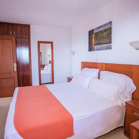 Servatur Caribe 3* Playa de las Americas (Tenerife)