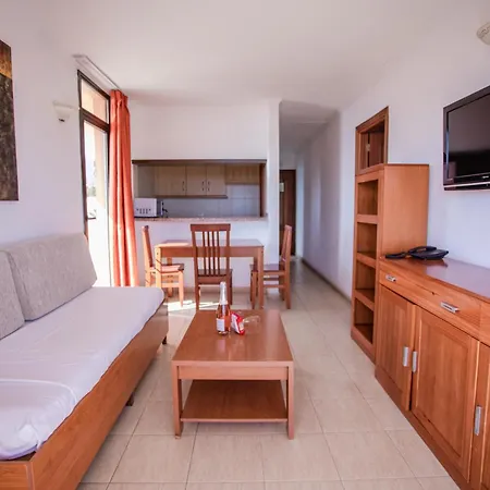 Servatur Caribe Aparthotel 3*