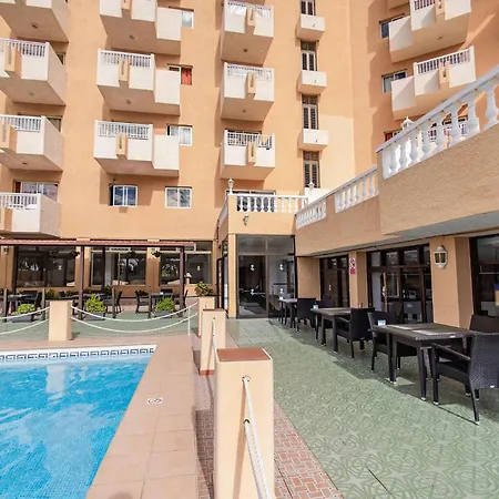 شقة فندقية Servatur Caribe 3*