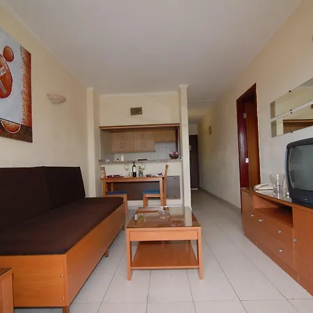 Lägenhetshotell Servatur Caribe 3*