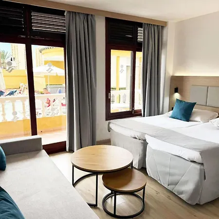 Apartahotel Servatur Caribe Playa de las Américas