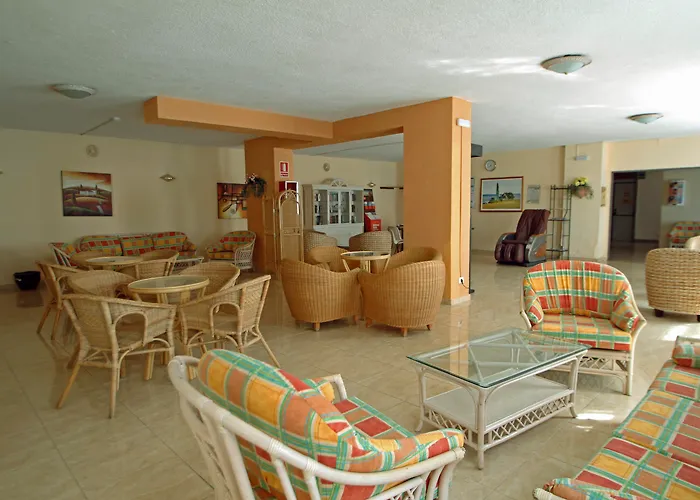 アパートホテル Servatur Caribe プラヤ・デ・ラス・アメリカス