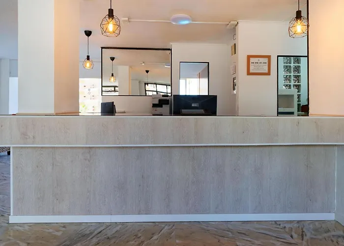 アパートホテル Servatur Caribe プラヤ・デ・ラス・アメリカス